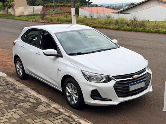 CHEVROLET ONIX 1.0 FLEX LT MANUAL CHEVROLET ONIX 1.0 FLEX LT MANUAL